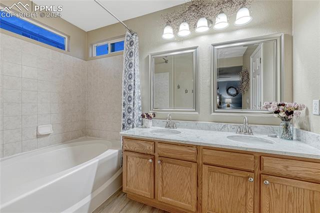 7862 Black Walnut Drive