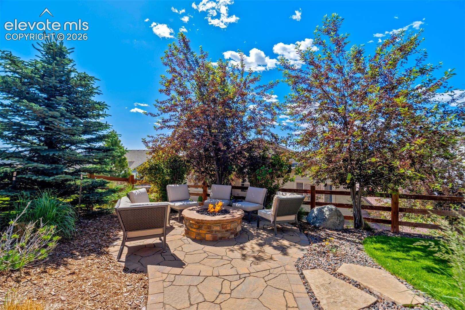 3069 Lakefront Drive
