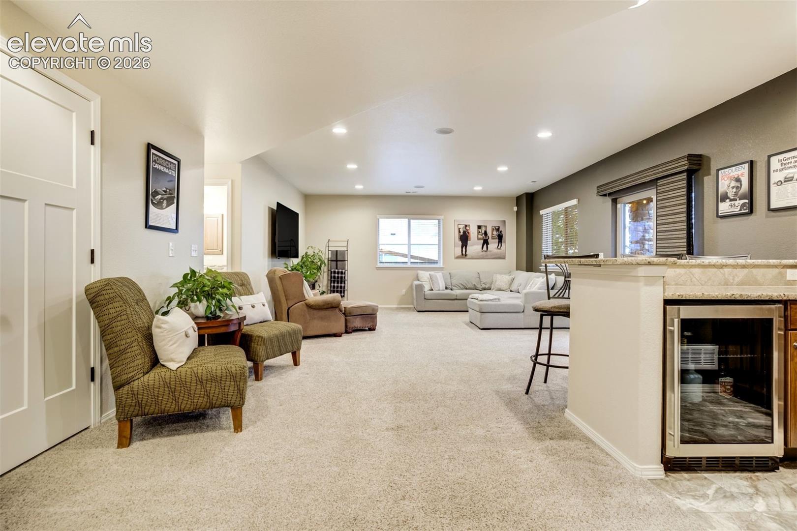3069 Lakefront Drive