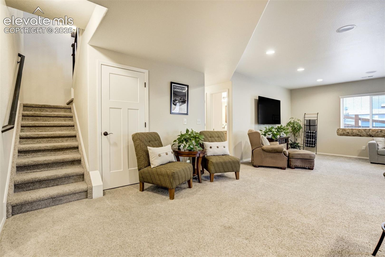 3069 Lakefront Drive
