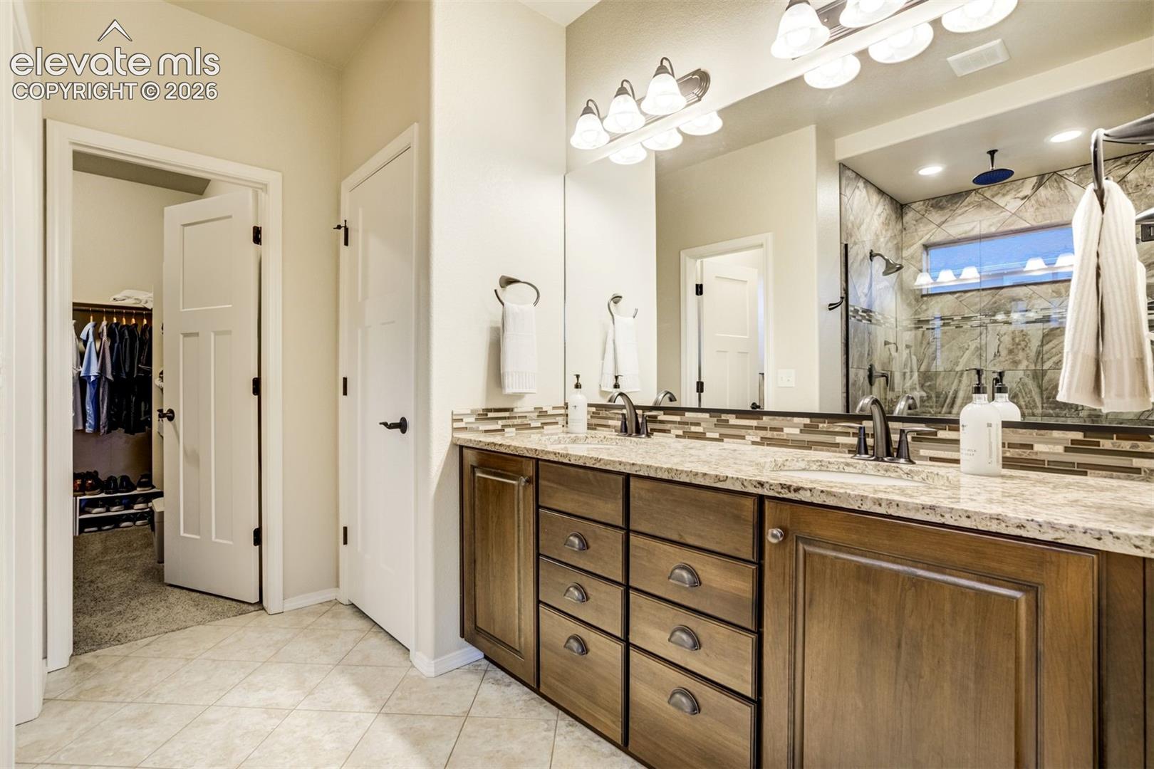 3069 Lakefront Drive