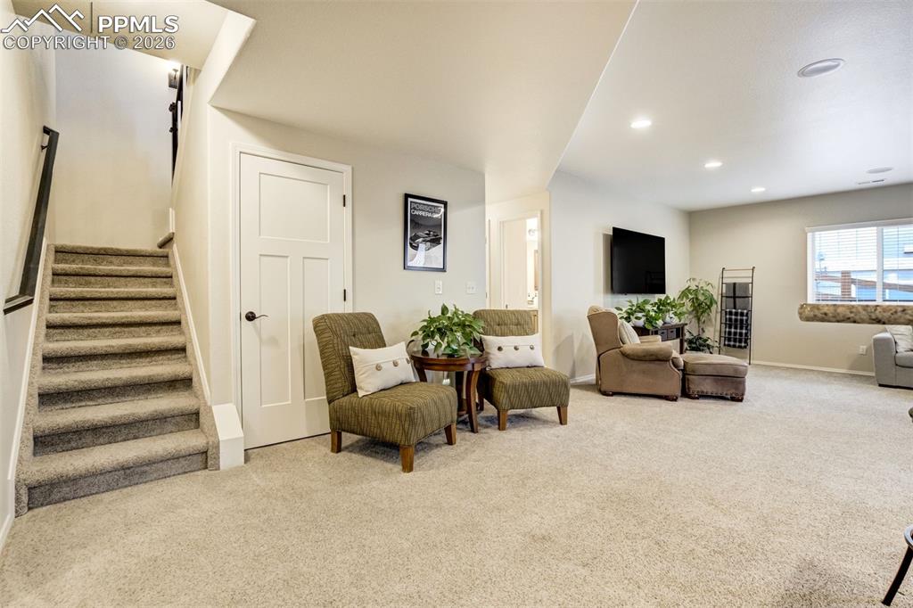 3069 Lakefront Drive
