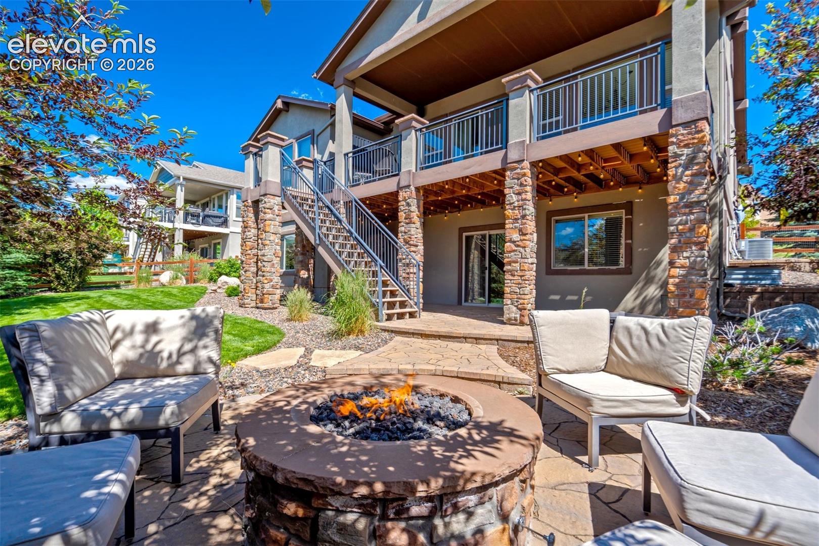 3069 Lakefront Drive