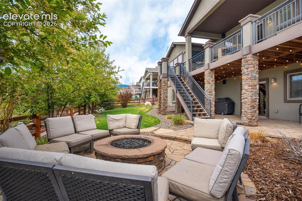 3069 Lakefront Drive