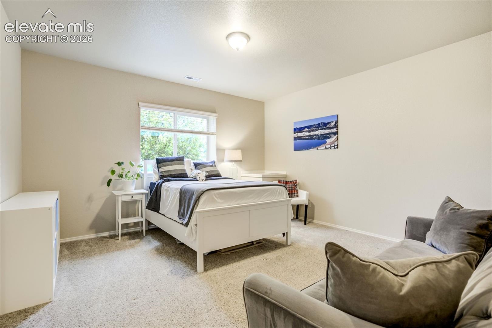 3069 Lakefront Drive