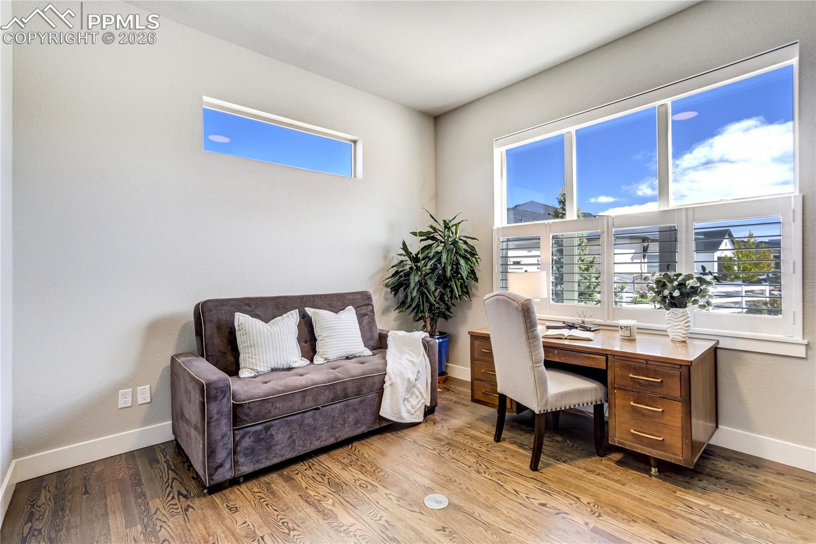 909 Sir Barton Drive