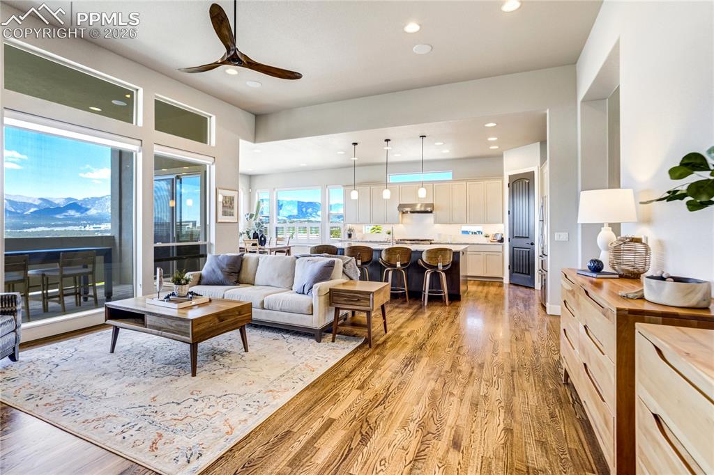 909 Sir Barton Drive