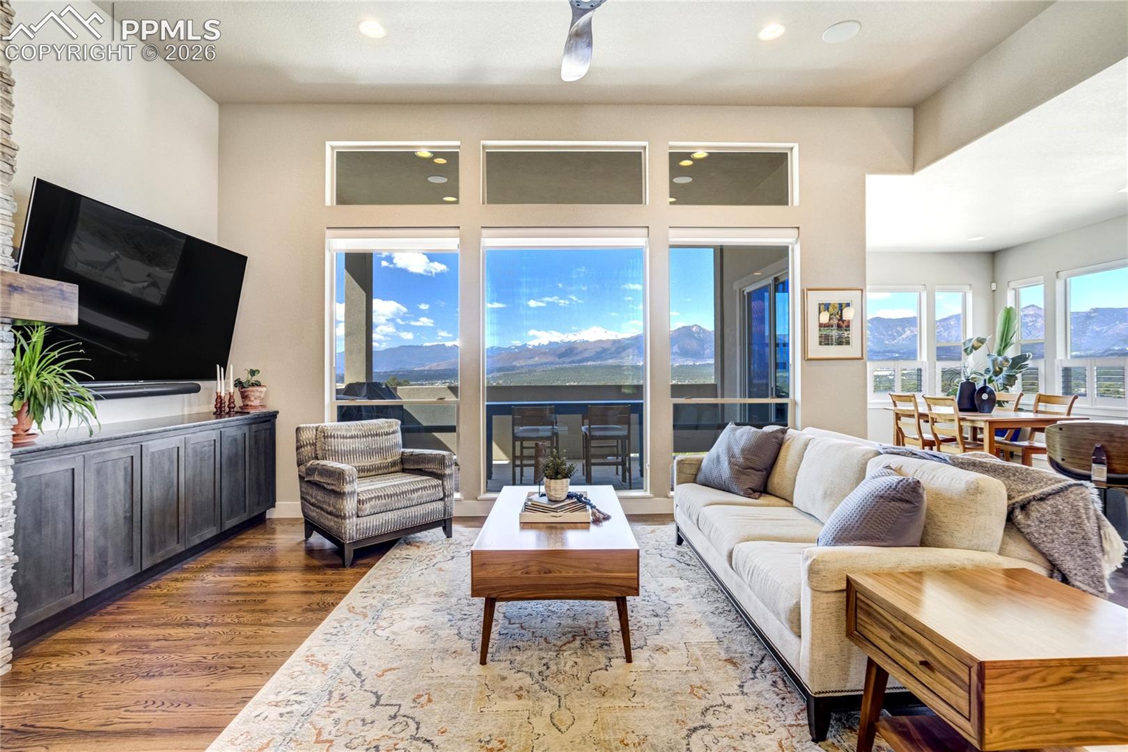 909 Sir Barton Drive