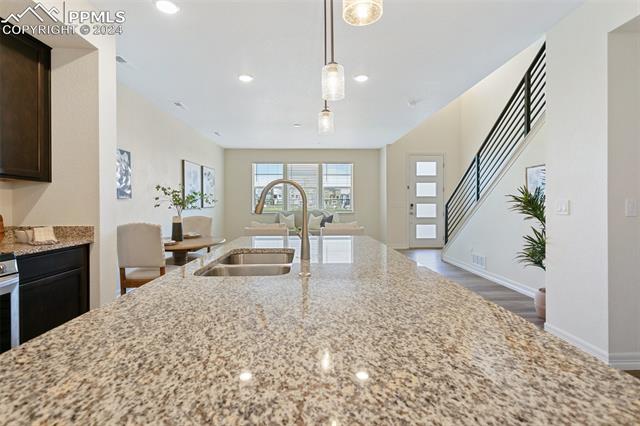 1805 Rose Quartz Heights