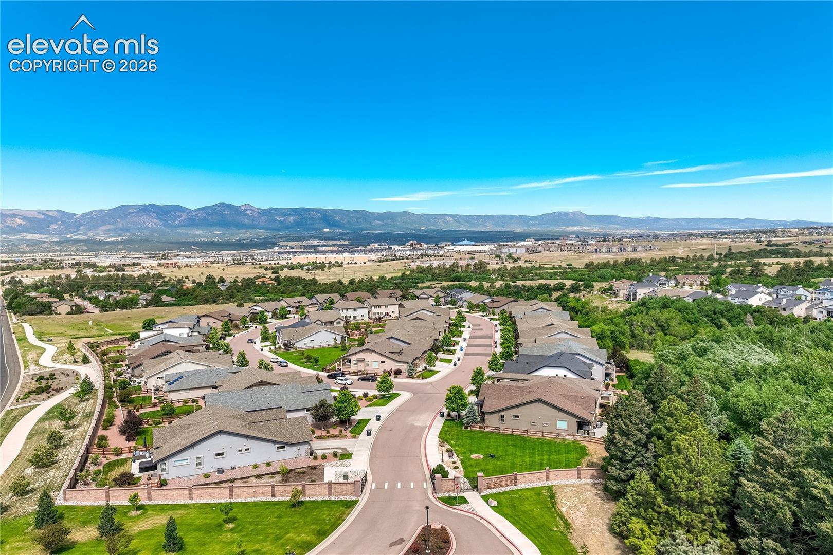10573 Kelowna View