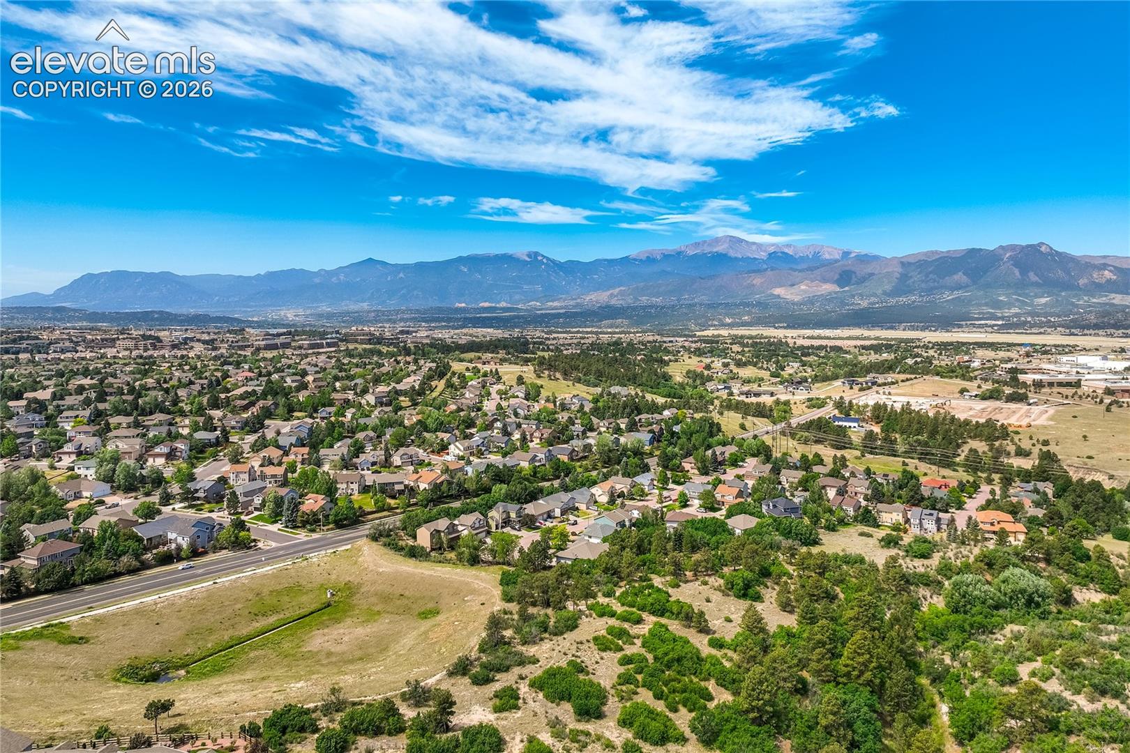 10573 Kelowna View