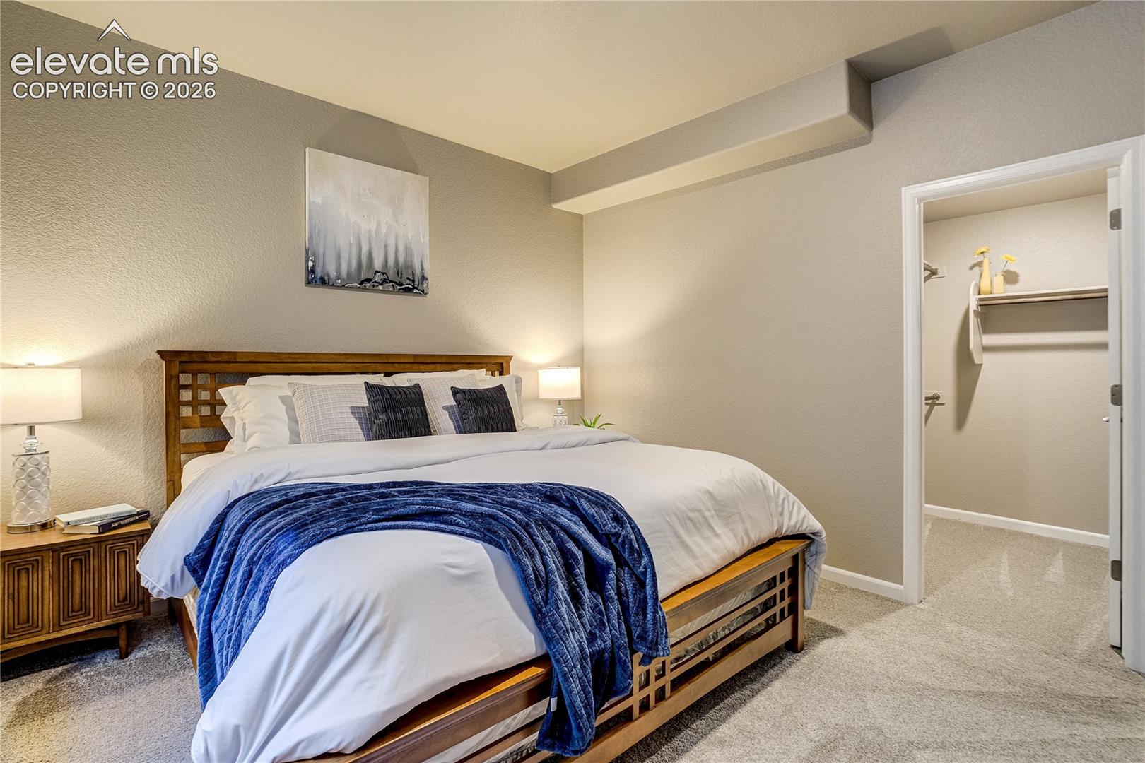 10573 Kelowna View
