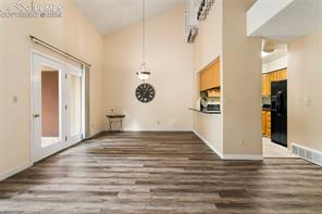 655 Autumn Crest Circle D