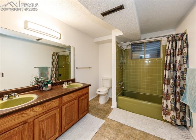 1210 W Woodmen Road