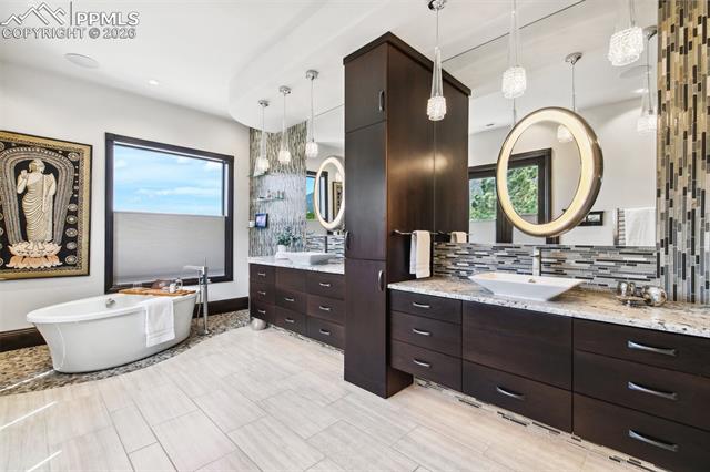 3870 S Club Drive