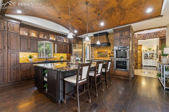 4558 Silver Nell Drive