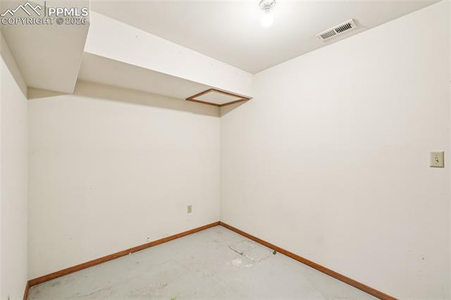 5368 W Cliff Point Circle