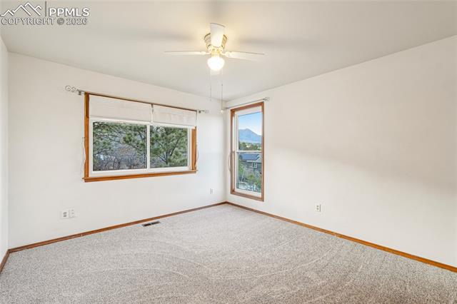 5368 W Cliff Point Circle