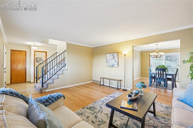 5368 W Cliff Point Circle