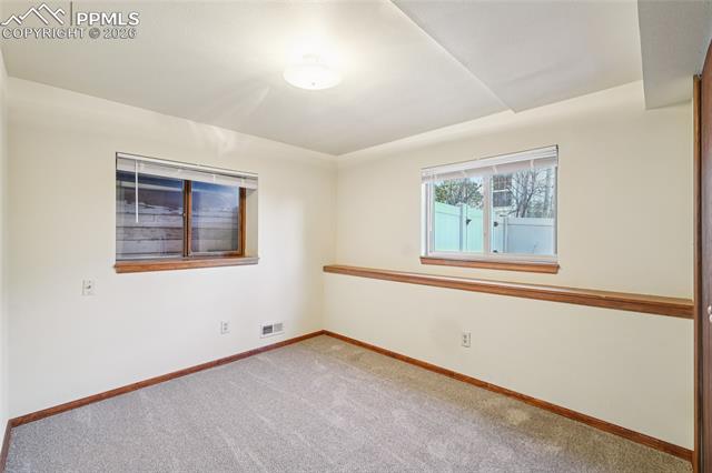 5368 W Cliff Point Circle