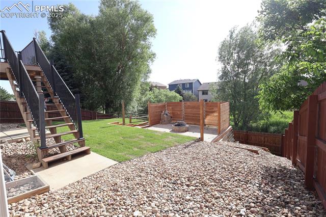 7215 Bonnie Brae Lane