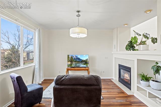 7215 Bonnie Brae Lane