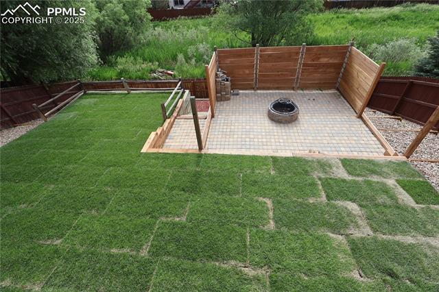 7215 Bonnie Brae Lane