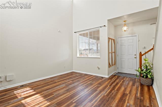 7215 Bonnie Brae Lane