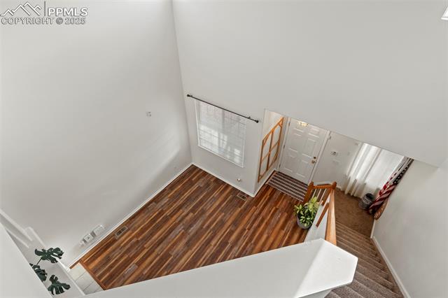 7215 Bonnie Brae Lane