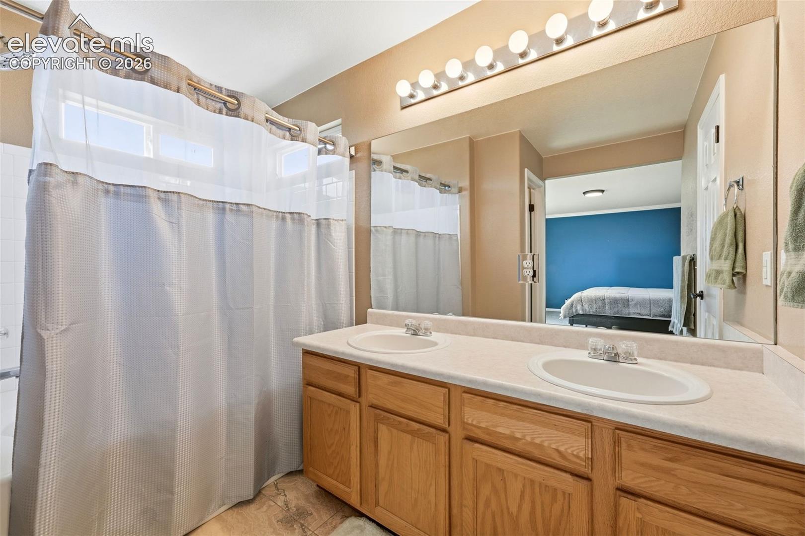 7105 Amber Ridge Drive