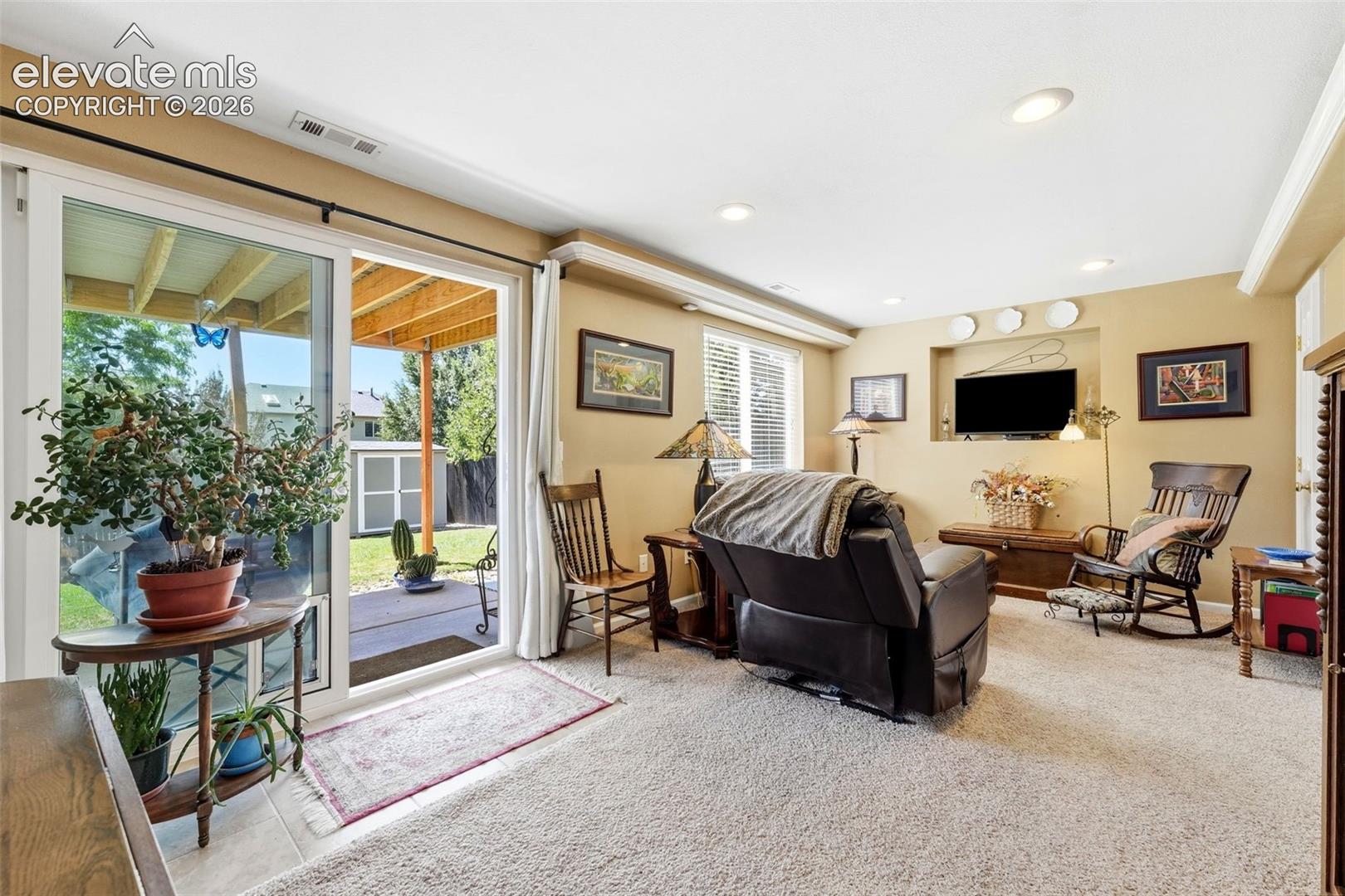 7105 Amber Ridge Drive