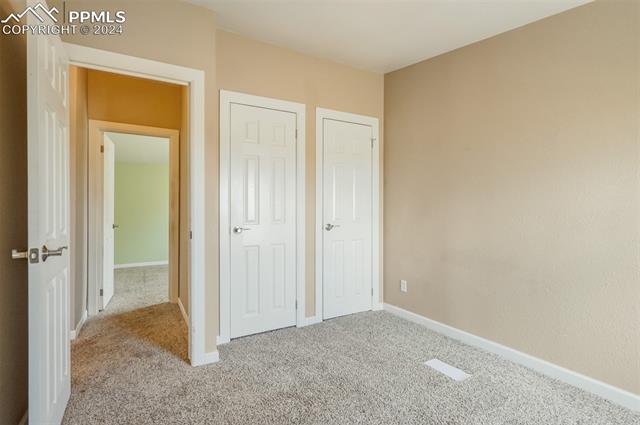 2285 E Ellicott Road S