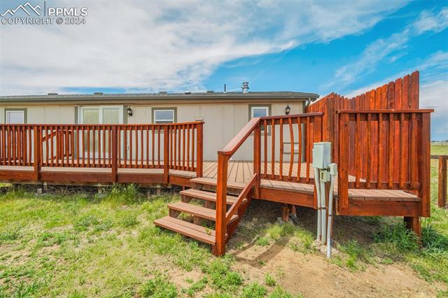 2285 E Ellicott Road S