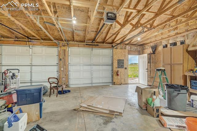 2285 E Ellicott Road S