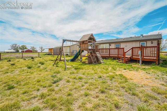 2285 E Ellicott Road S