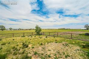 2285 E Ellicott Road S