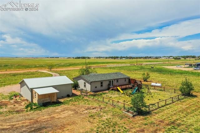 2285 E Ellicott Road S