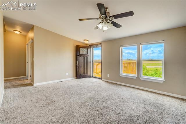 2285 E Ellicott Road S