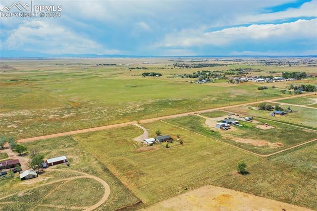 2285 E Ellicott Road S