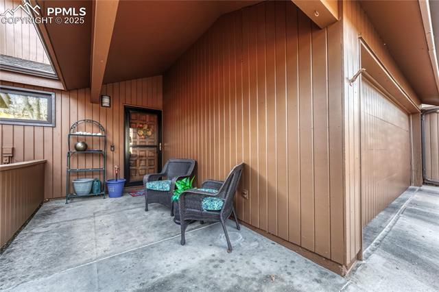 2366 Wood Avenue