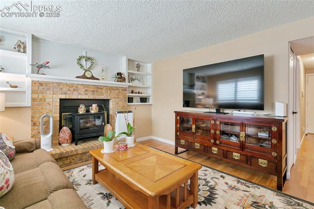 2005 Ambleside Drive