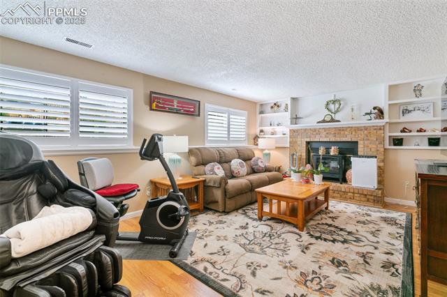 2005 Ambleside Drive