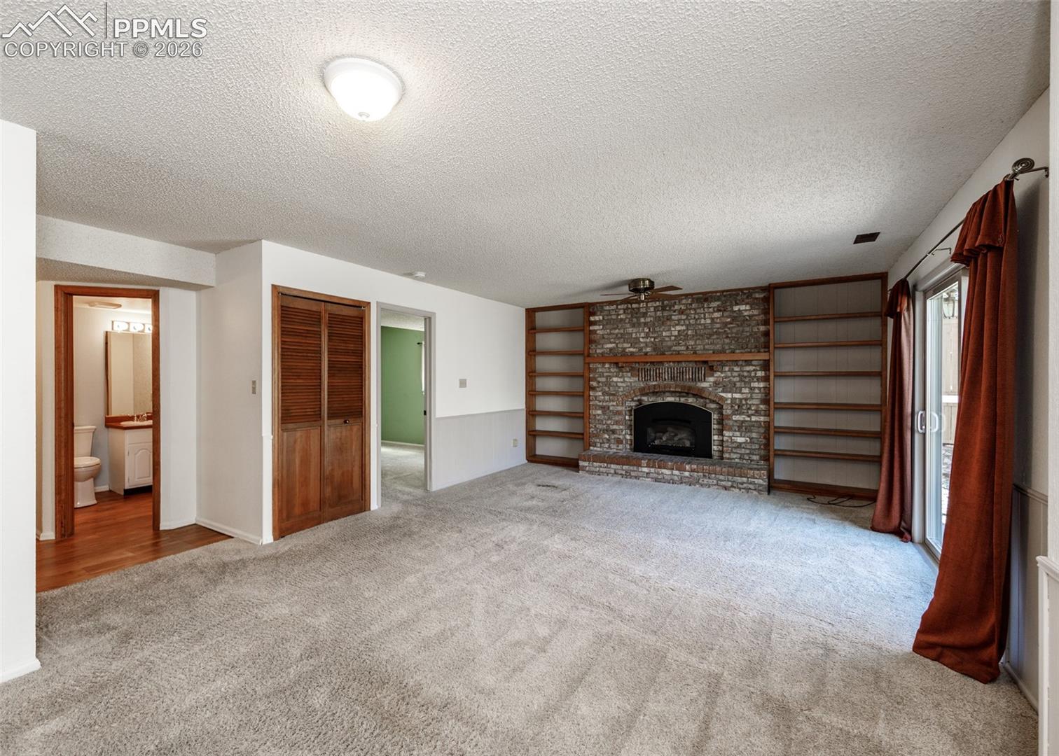 1118 War Eagle Court