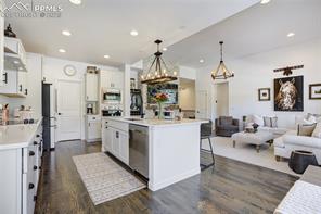 1058 Charismatic Way