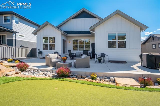 1058 Charismatic Way