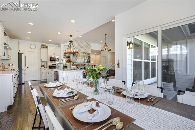 1058 Charismatic Way