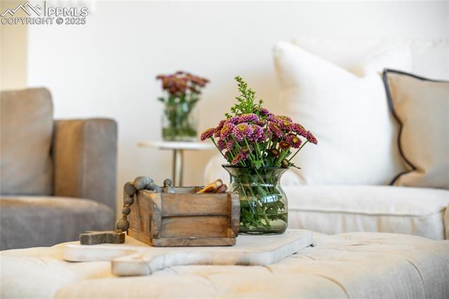 1058 Charismatic Way