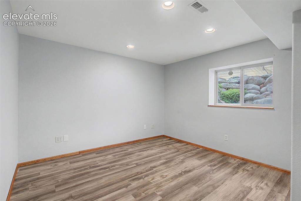 2460 Shiprock Way