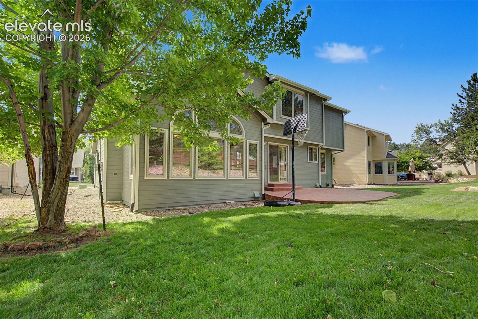 2460 Shiprock Way