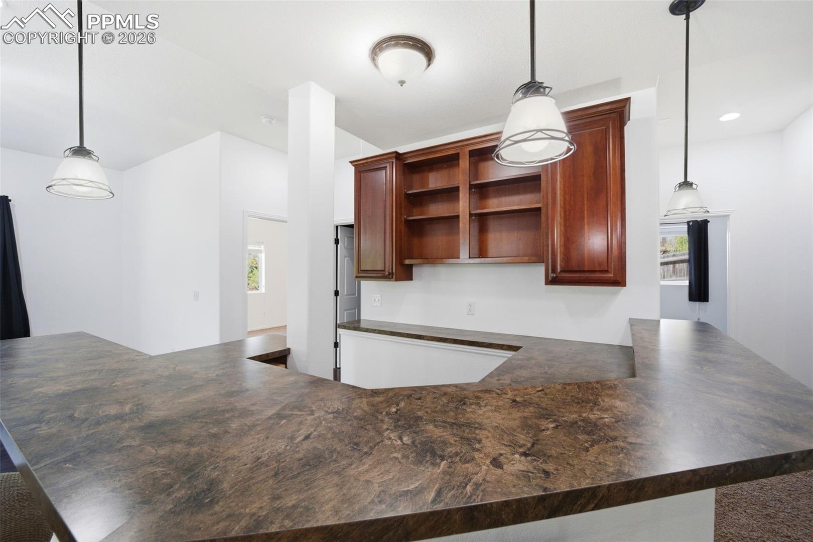 6976 Cobblecreek Drive